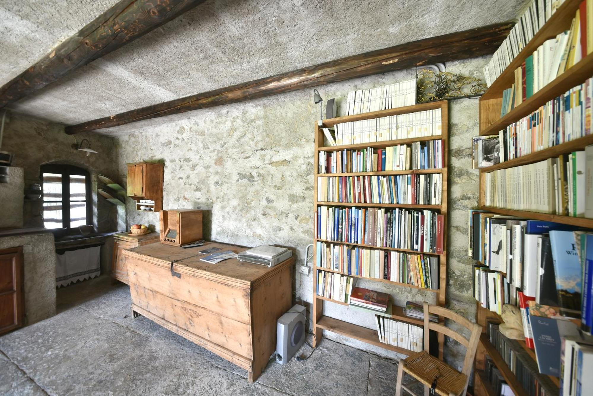 فيلا Piano Nobile Al Roseto Del Drago San Bernardo  المظهر الخارجي الصورة
